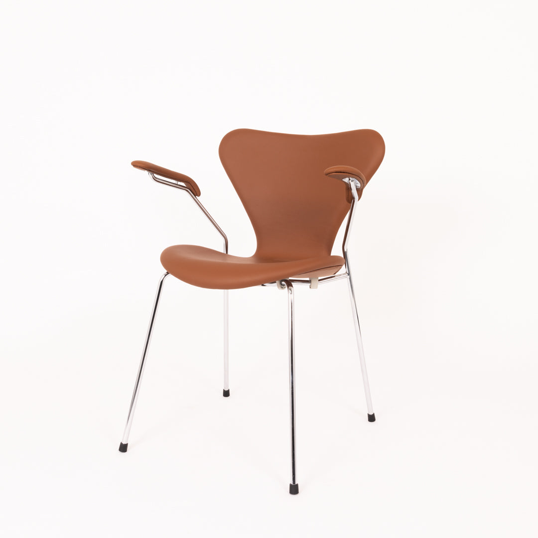 Arne Jacobsen 3207 – Cognac Semi Anilin