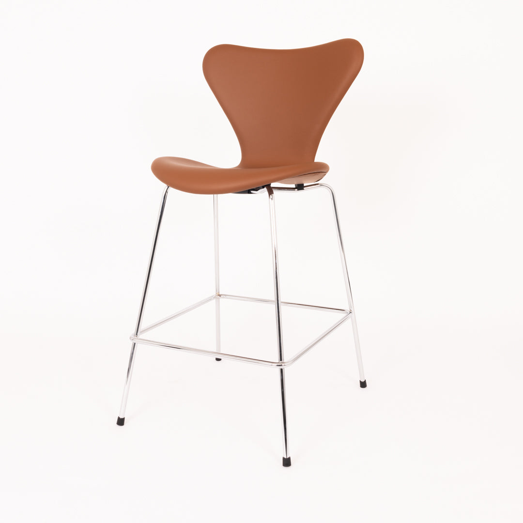 Arne Jacobsen 3187 barstol – Cognac Semi Anilin